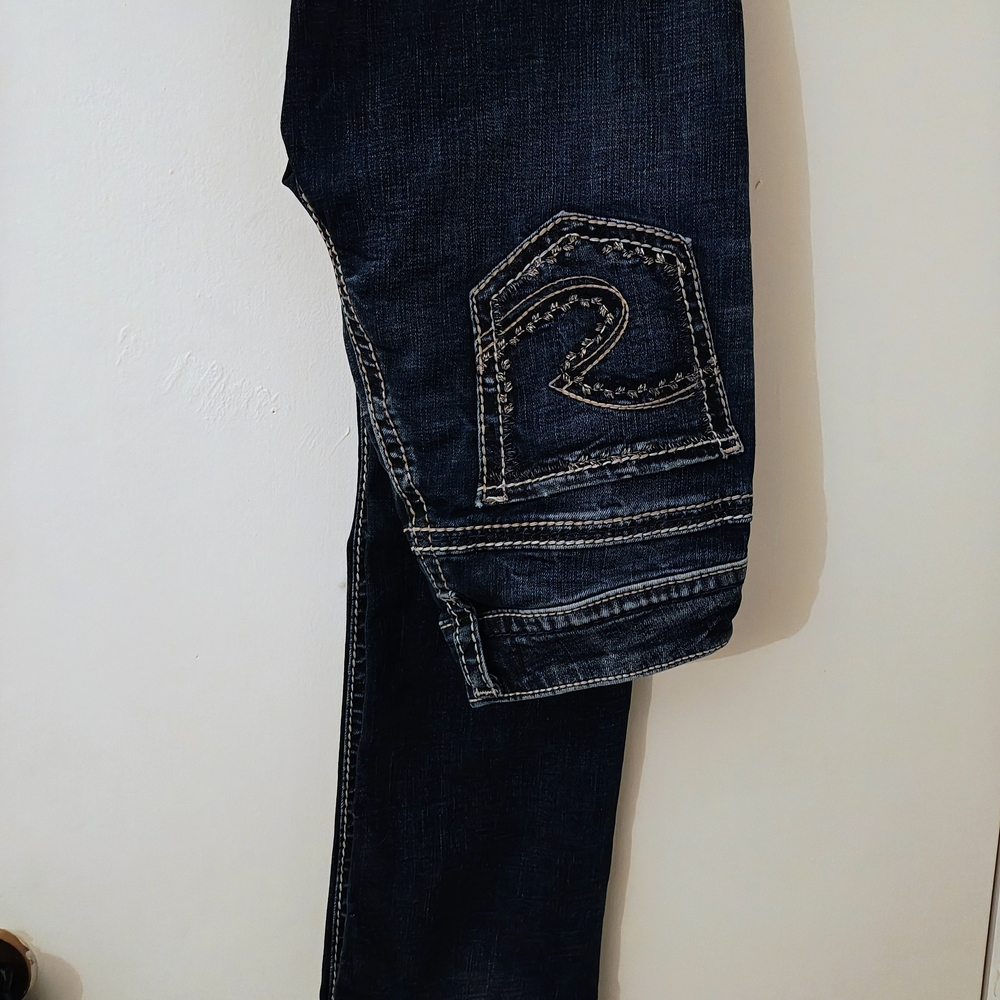 Dark Blue Denim Jeans with Embroidered Pocket